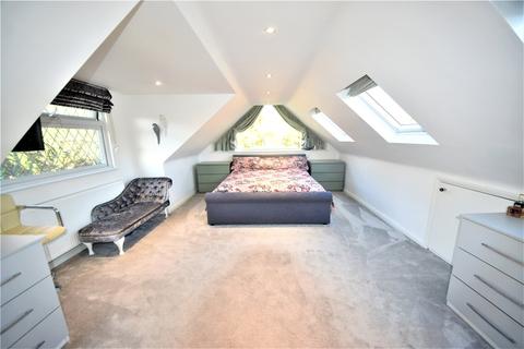 4 bedroom chalet for sale - West Ridge, Bourne End, SL8