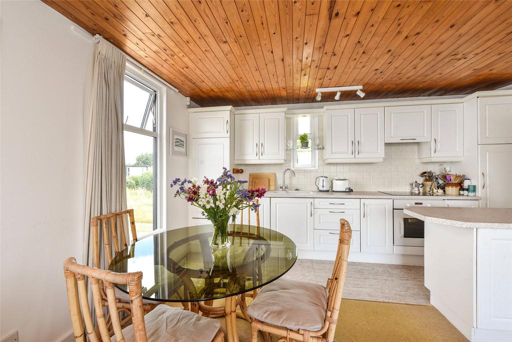 Kitchen/Dining/Sitti