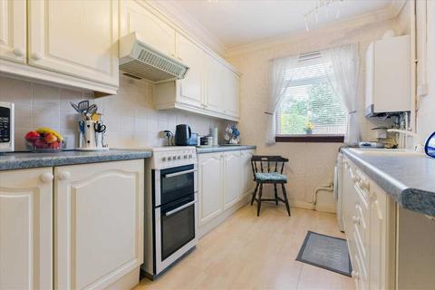 32 Blackstone Crescent, Glasgow, G53 5DN