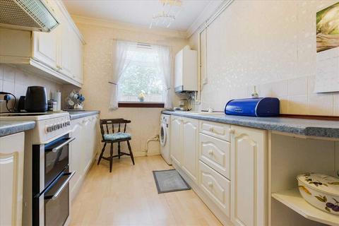 32 Blackstone Crescent, Glasgow, G53 5DN