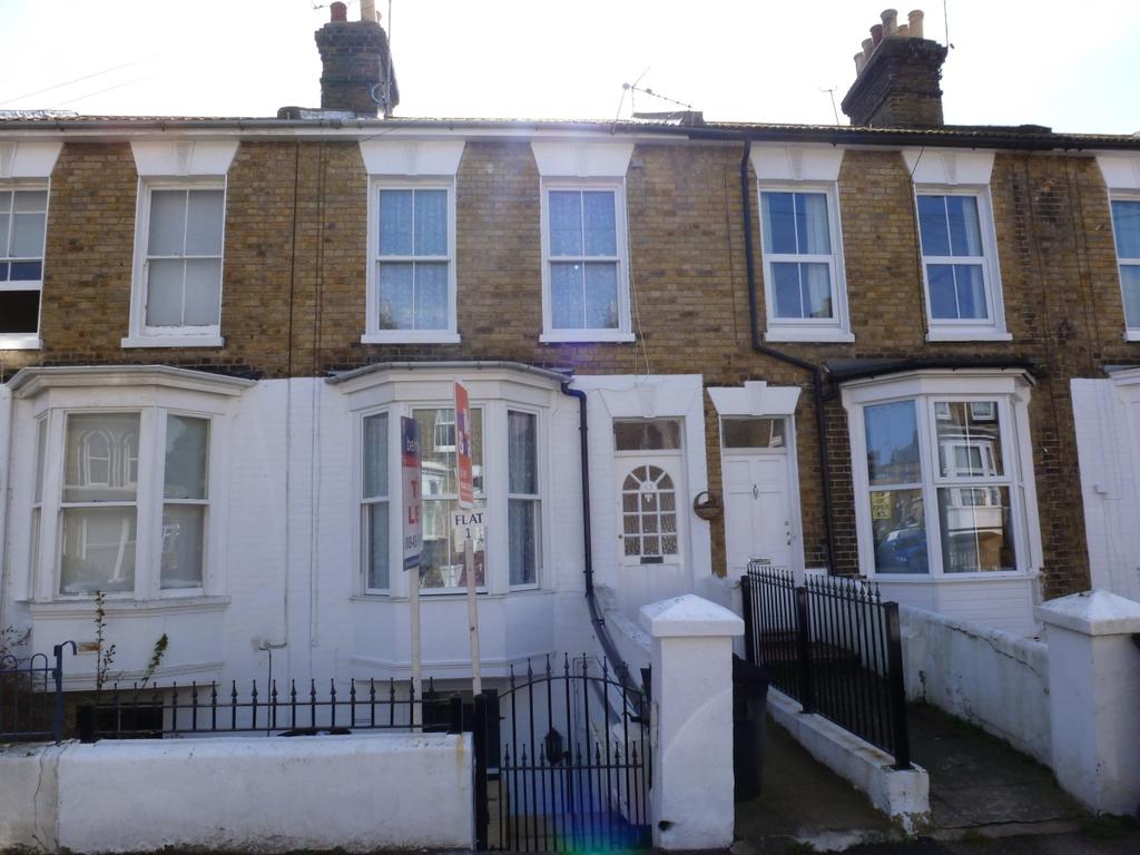 Duncan Road Ramsgate CT11 1 bed apartment £750 pcm (£173 pw)