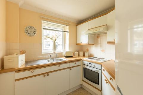 1 bedroom retirement property for sale - Murrayfield View, 20/28 Roseburn Place, Edinburgh EH125NX