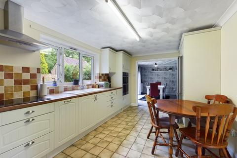 5 bedroom detached house for sale - Old Methwold Road, Whittington