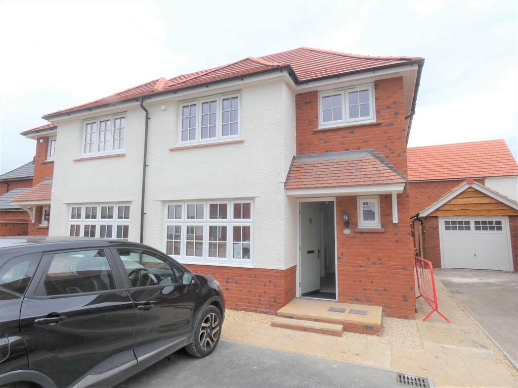 Hudson Close Kingsholm Gloucester 3 Bed Semi Detached House To Rent