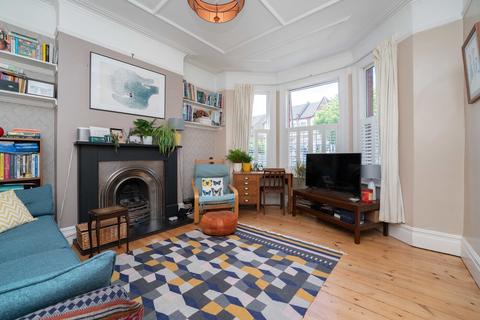 145 Coldershaw Road, London, W13 9DU