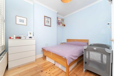 145 Coldershaw Road, London, W13 9DU
