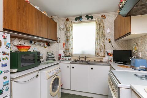 70 Elder Close, Winchester, SO22 4LJ