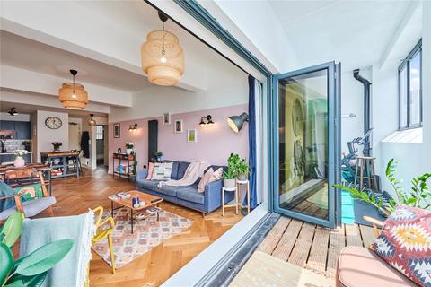 2 bedroom flat for sale, Gillett Place, Dalston, Hackney, London