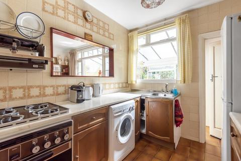 82 Stanhope Grove, Beckenham, BR3 3HP
