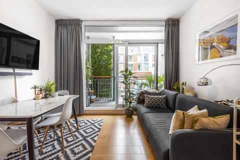 Flat 18, 1 Cornell Square, London, SW8 2EN