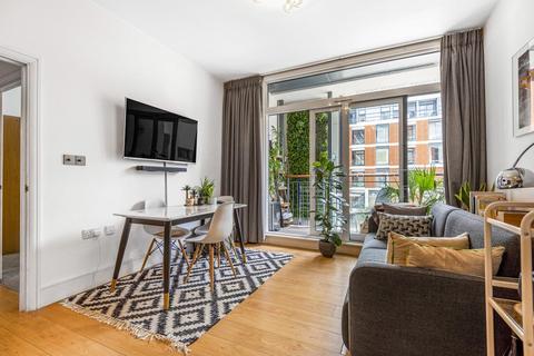 Flat 18, 1 Cornell Square, London, SW8 2EN