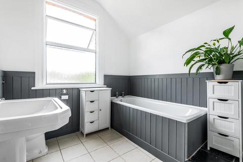 87 Jackson Road, Bromley, BR2 8NT