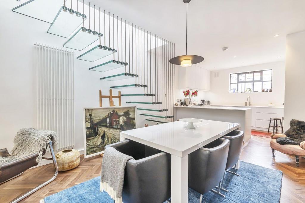 Dallington Street, Clerkenwell 2 bed flat - £1,200,000