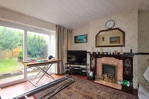 4 Ashfield Close, Walsall, WS3 1PW
