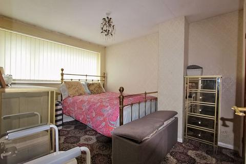 4 Ashfield Close, Walsall, WS3 1PW
