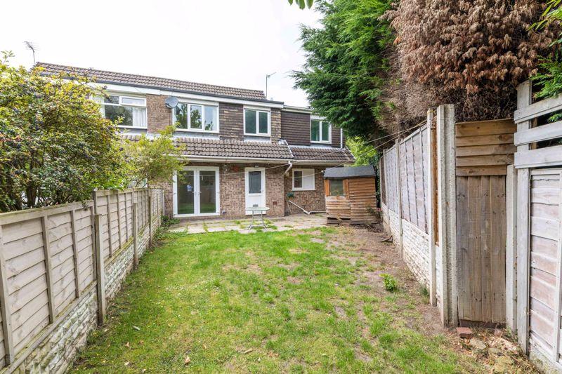 Fairhurst Drive, Parbold, WN8 7DP 5 bed semidetached house £995 pcm