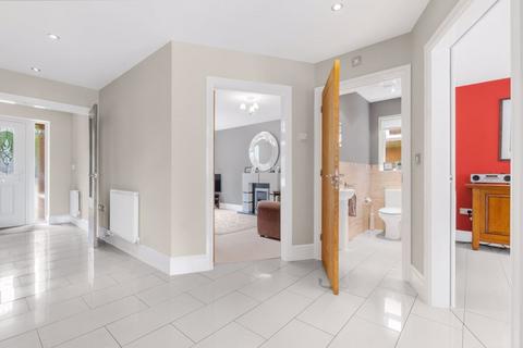 43 Edge Hill Road, Sutton Coldfield, B74 4PD
