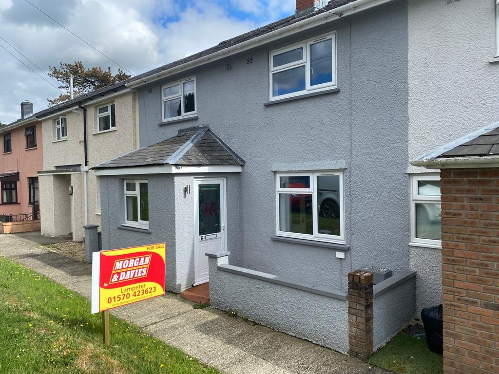 Ffynnonbedr, Lampeter, SA48 3 bed terraced house £165,000