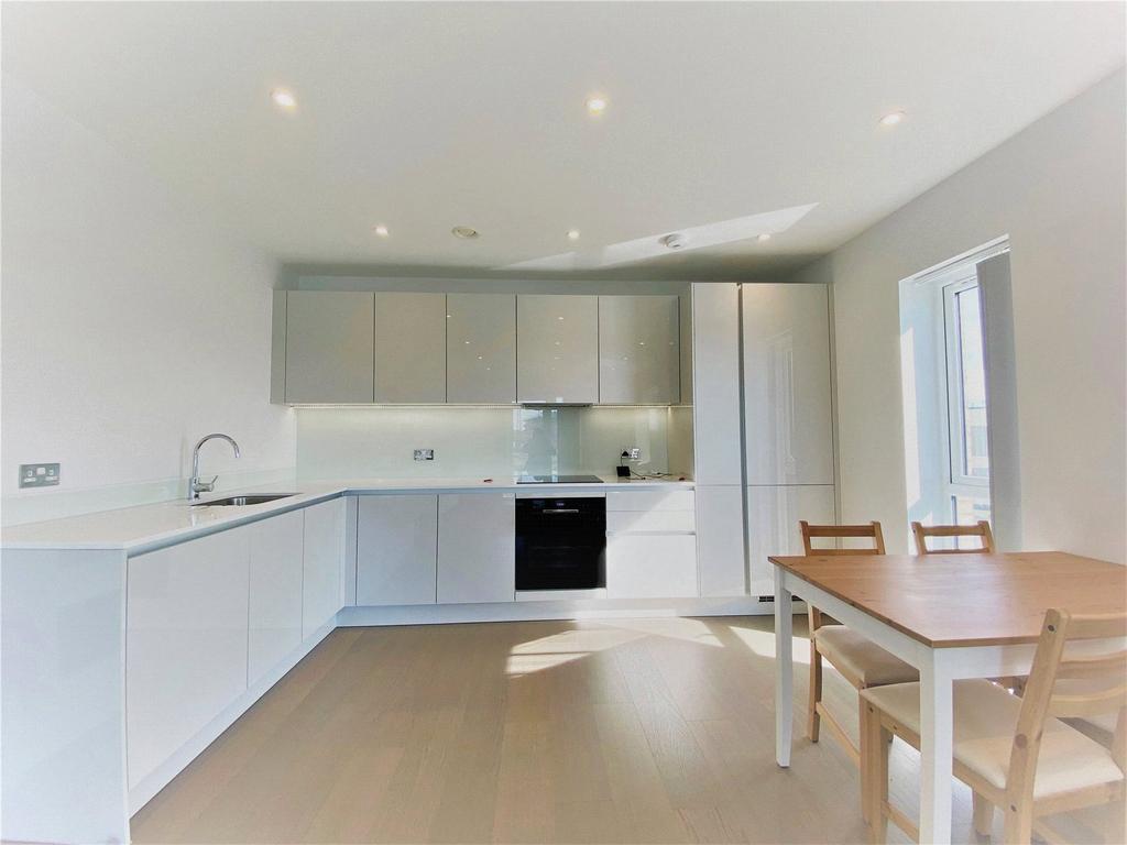 Kitchen/Dining Area