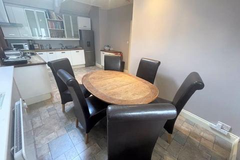 Flat 1, Charterhouse Albert Terrace, Lostwithiel, PL22 0AF