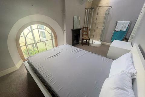 Flat 1, Charterhouse Albert Terrace, Lostwithiel, PL22 0AF