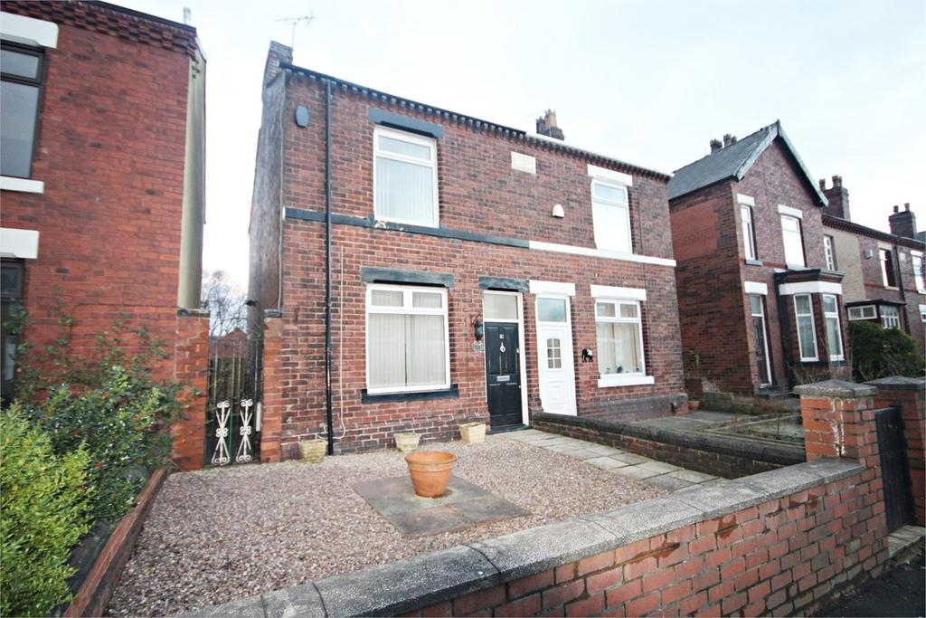 Wigan Road, AshtoninMakerfield, Wigan, WN4 2 bed semidetached house