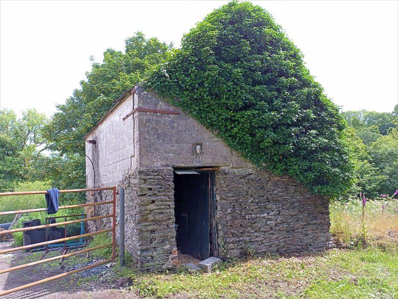 Small Barn 2