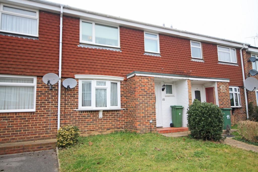 Cedars Farm Close, Billingshurst, RH14 3 bed house £249,000