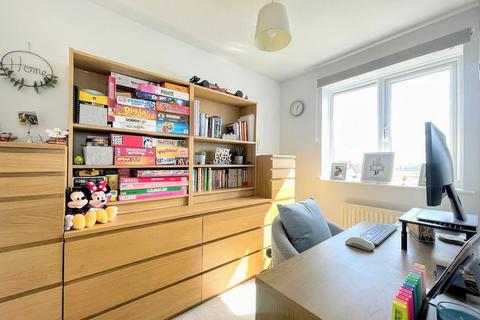 7 Birchfield Crescent, Dodworth, Barnsley, S75 3NZ