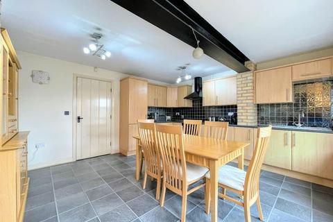 14 Bretton Close, Brierley, Barnsley, S72 9LP