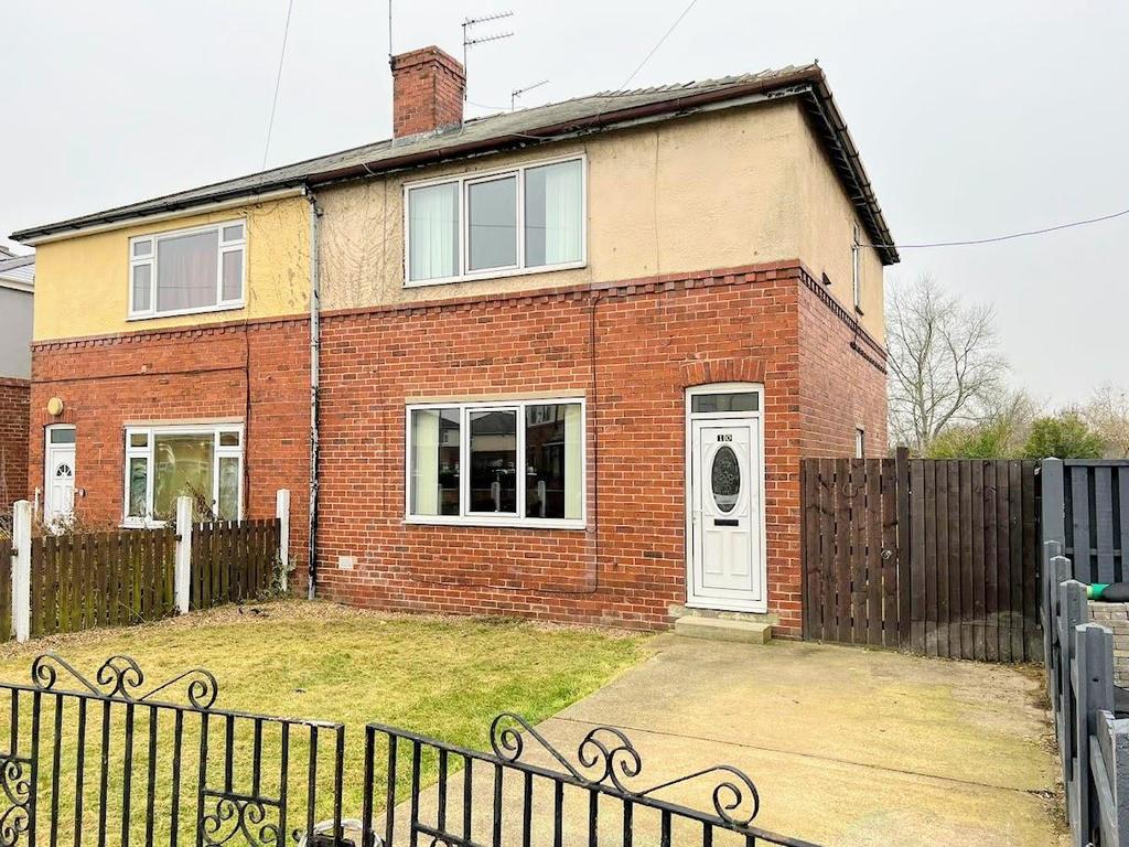 John Street, Great Houghton, Barnsley, South Yorkshire 3 bed semi