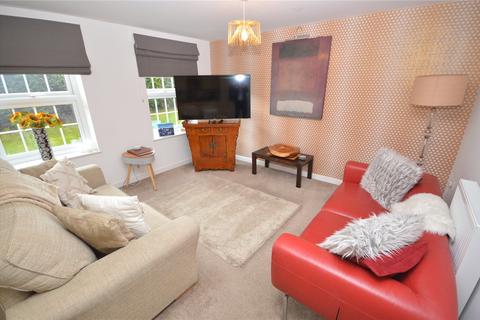 2 bedroom apartment for sale - Canal Close, Bradford