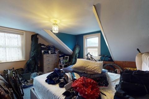 122a Foord Road, Folkestone, CT19 5AB
