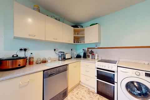 122a Foord Road, Folkestone, CT19 5AB