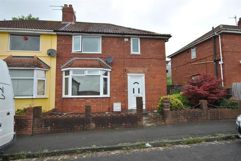 3 bedroom semi-detached house for sale - Queens Road, Knowle, Bristol