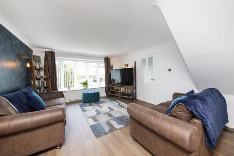 4 Briergate, Haxby, York, YO32 3YP