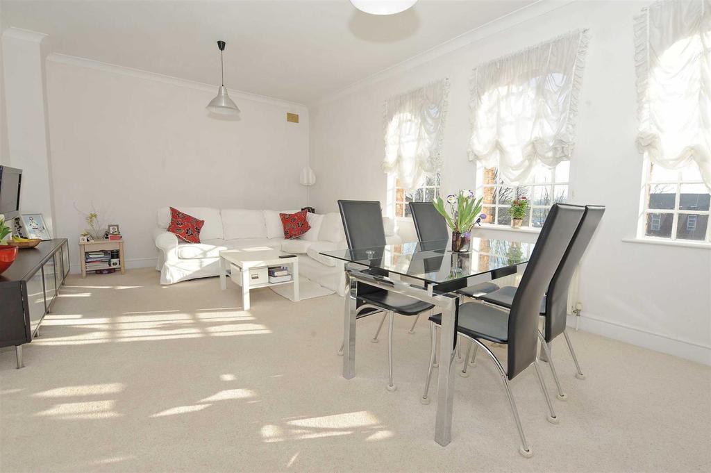 Court Mews, Wellingborough 1 bed flat £650 pcm (£150 pw)