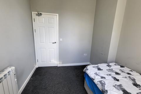 1 bedroom in a house share to rent, Room 2, 2-4 Auckland Road, Doncaster