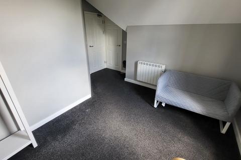 1 bedroom in a house share to rent, Room 14, 2-4 Auckland Road, Wheatley,Doncaster