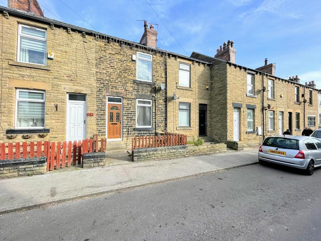 Snape Hill Road, Darfield, Barnsley... 2 bed terraced house £85,000