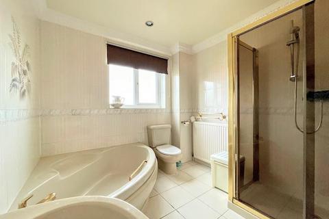 1 Dearnley View, Barnsley, S75 1EA