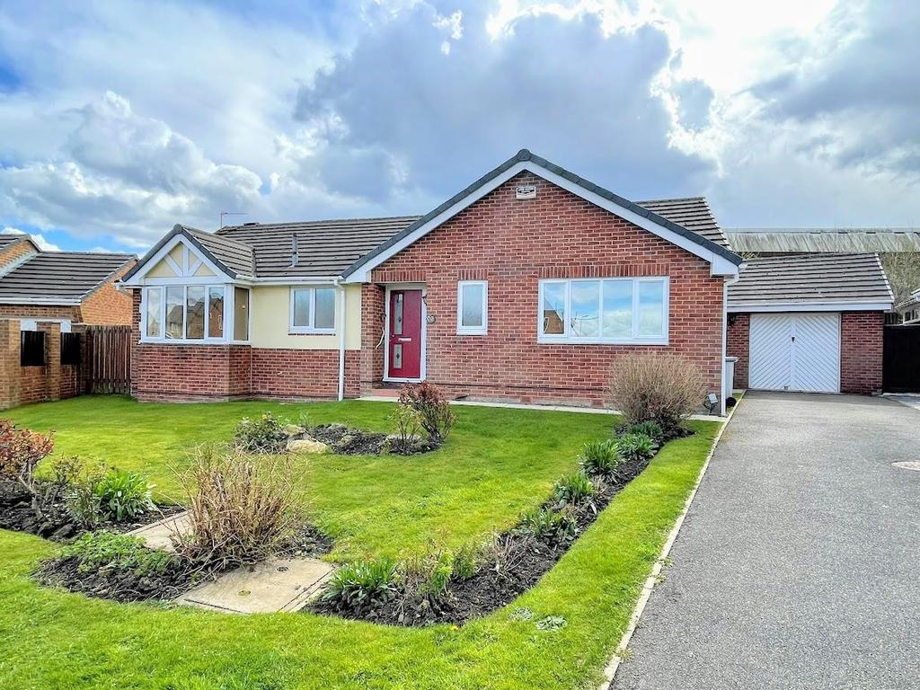 Medina Way, Barnsley, South Yorkshire 3 bed detached bungalow for sale