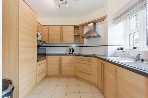 1 bedroom apartment for sale, Ravenshaw Court, 73 Four Ashes Road, Bentley Heath, Solihull, B93 8NA