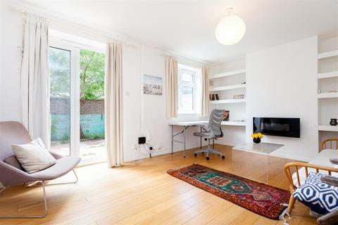 1 Ellsworth Street, London, E2 0AU