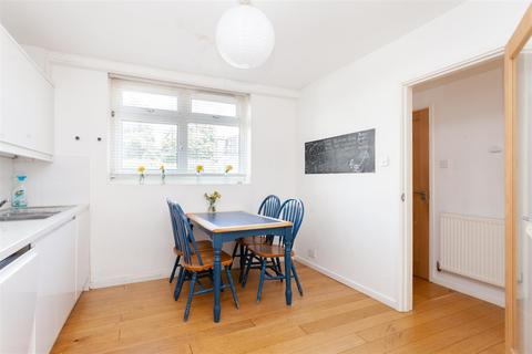 1 Ellsworth Street, London, E2 0AU