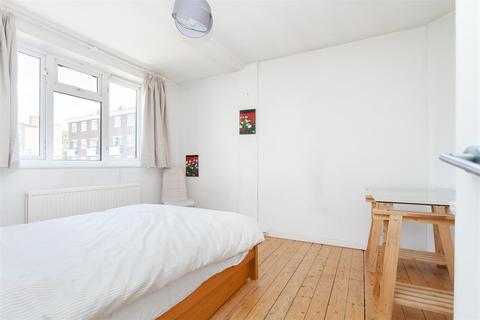 1 Ellsworth Street, London, E2 0AU
