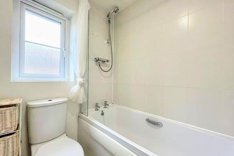 47 Inchburn Crescent, Penistone, Sheffield, S36 6FE