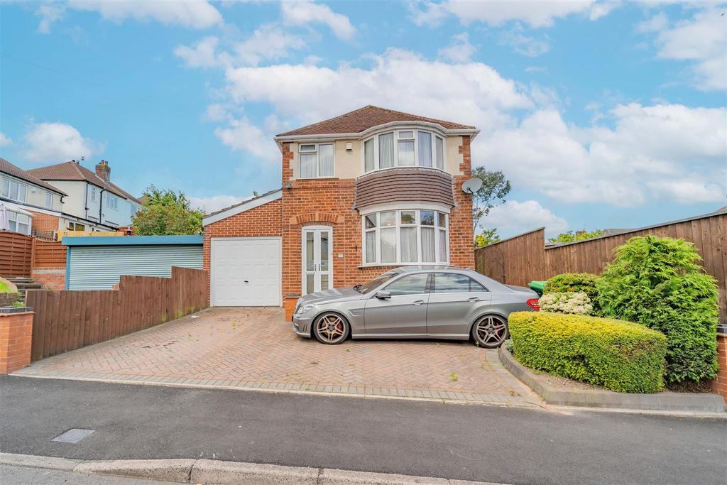 Regent Road, Tividale, Oldbury 3 bed house for sale £285,000