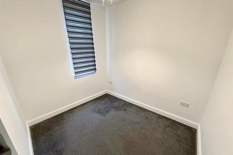 2 bedroom flat to rent, Offa Street, Tamworth