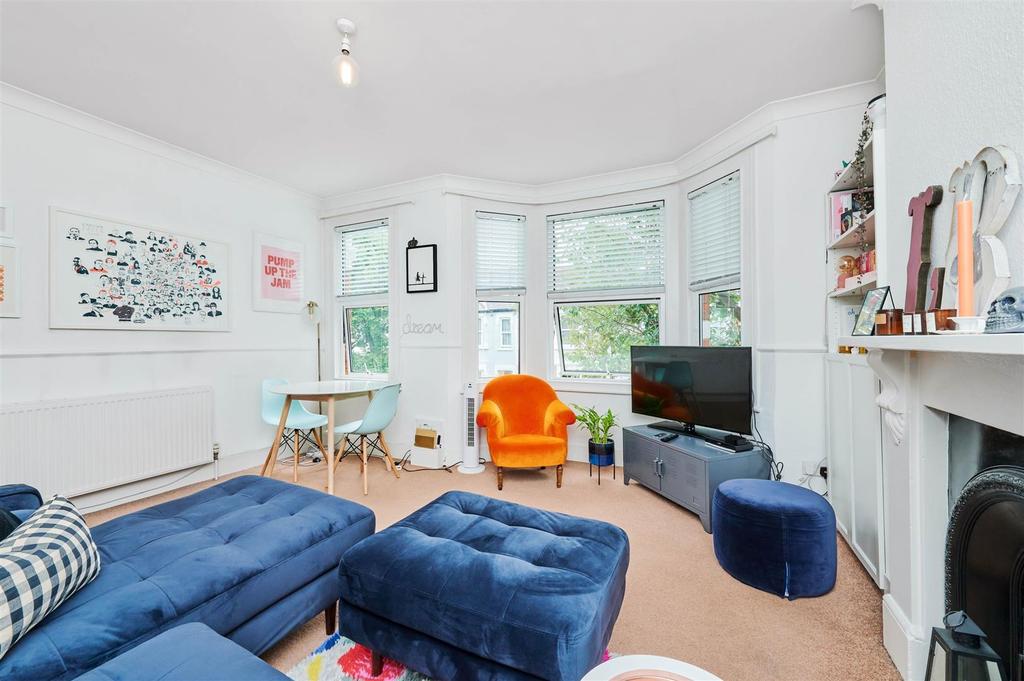 James Anderson - FFF 17 Gladwyn Road SW15 12.jpg